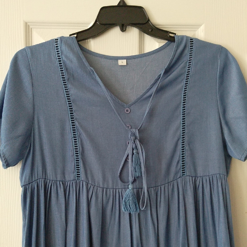 Blue Short Sleeve Pullover Dress with Tassel Detail Size L , Casual, Soft